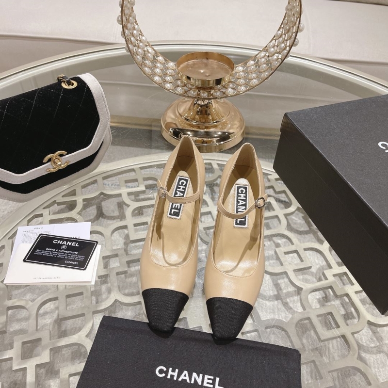 Ch*el high heels